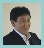 平山智一